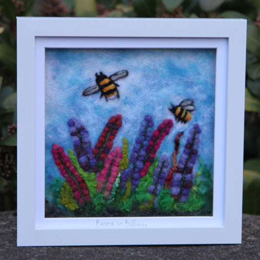 Bees in Bloom Picture Needle Felting Workshop £48 – Picture Frame £7